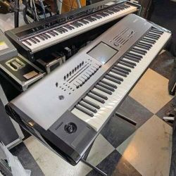 KORG KRONOS 73 Key Keyboard Synthesizer Workstation