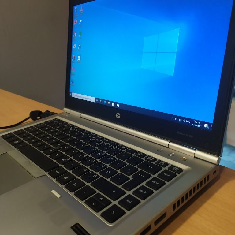 HP Probook 8460p i5 4GB Ram 300HDD 14" inches