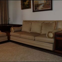 Καναπές τριθέσιος και πολυθρόνα