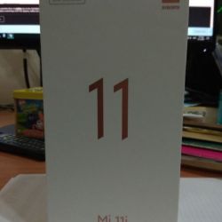 Xiaomi Mi 11i 5G (8GB/256GB) Frosty White