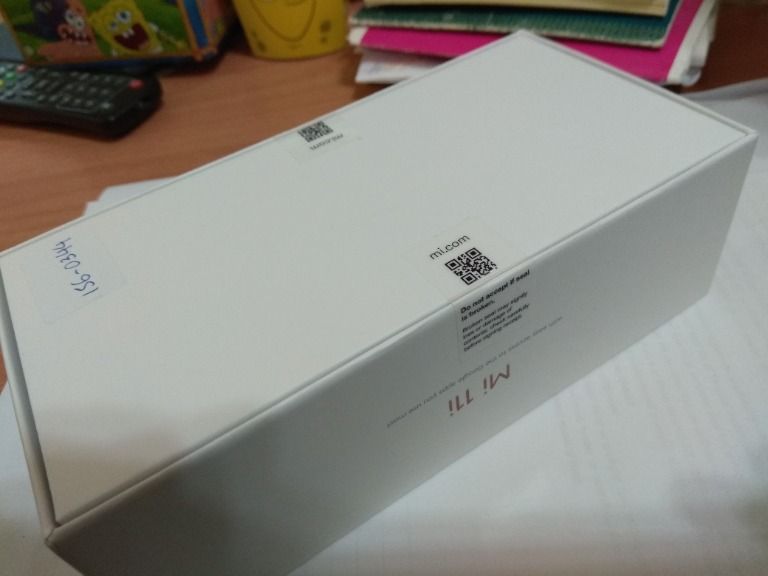 Xiaomi Mi 11i 5G (8GB/256GB) Frosty White