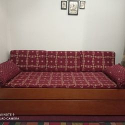 2 τριθέσιοι καναπέδες