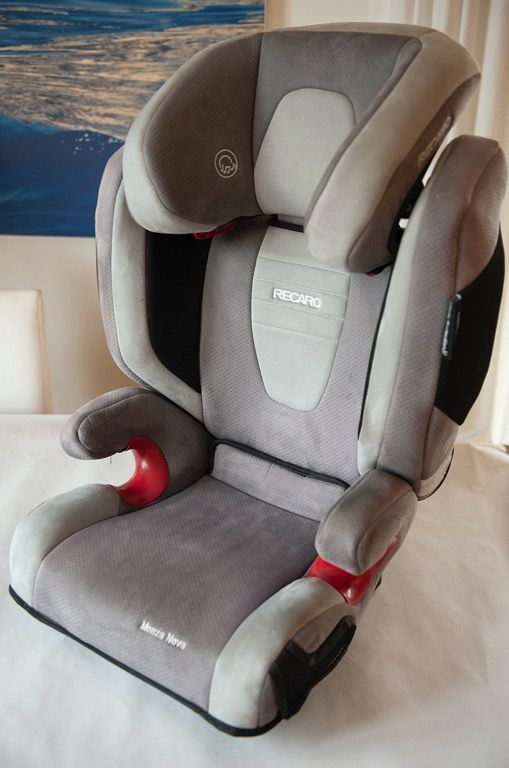 Πωλείται παιδικό κάθισμα αυτοκινήτου Recaro Monza 3-12 ετων