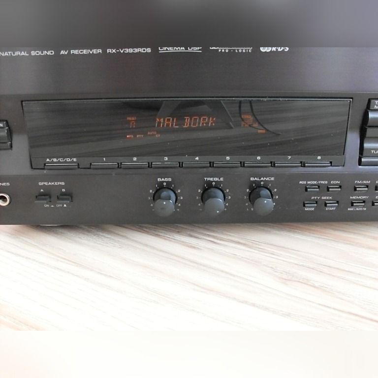 Yamaha RX-V393RDS Stereo Receiver & Dolby dsp 5.1 cinema sur
