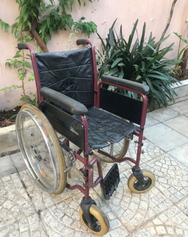 Αναπηρικό καρότσι