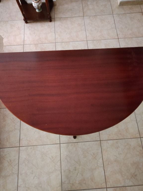 Στρογγυλό τραπέζι ροτόντα ανοιγομενο, ξύλινο