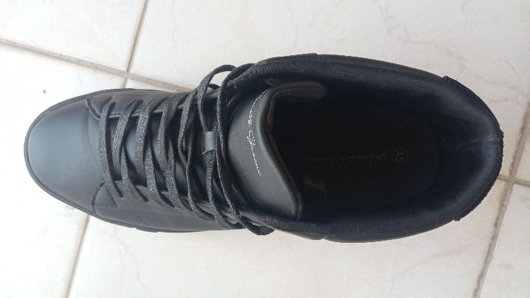 Παπούτσια ανδρικά μποτάκι Renato Garini   52,00 ευρώ  !!!