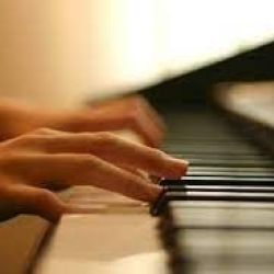 μαθήματα πιάνου,αρμονιου,τραγουδιού