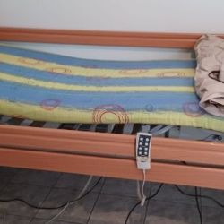 Νοσοκομειακό ηλεκτρικό κρεβάτι