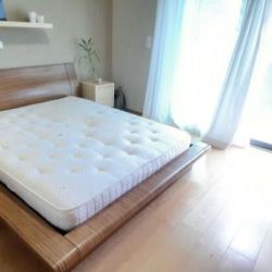 Κρεβάτι Ιταλικό Casamania με ασορτι σετ βάσεις κομοδίνων-φωτ