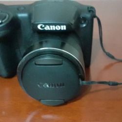 Επαγγελματική Φωτογραφική Μηχανή Canon