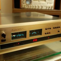 ACCUPHASE T-103 TUNER FM Stereo Analogue
