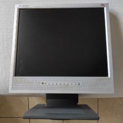 Οθόνη υπολογιστή 17" LG FLATRON