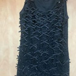 Μαύρο φόρεμα με στρας λεπτομερειες(αφόρετο!!)