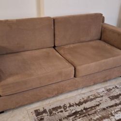 Τριθεσιος καναπές