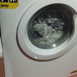 Πλυντήριο ρούχων 7κιλο ZANUSSI