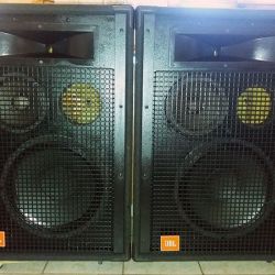 Επαγγελματικά Ηχεία JBL SR4735A 3-Way 1200 Watts