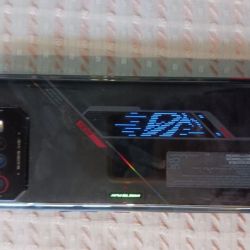 ASUS ROG 6 PHONE