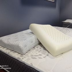 Μαξιλάρια ύπνου memory foam