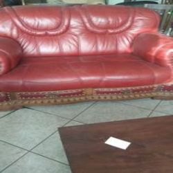Δερμάτινος Vintage καναπές