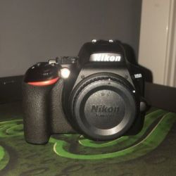 Nikon D3500 Kit (AF-P DX 18-55mm VR + AF-P DX 70-300mm VR) B