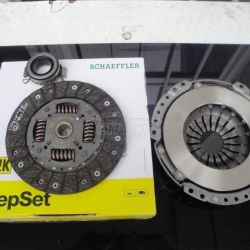 ΣΕΤ ΣΥΜΠΛΕΚΤΗ schaeffler luk repset ΤΟΥΟΤΑ